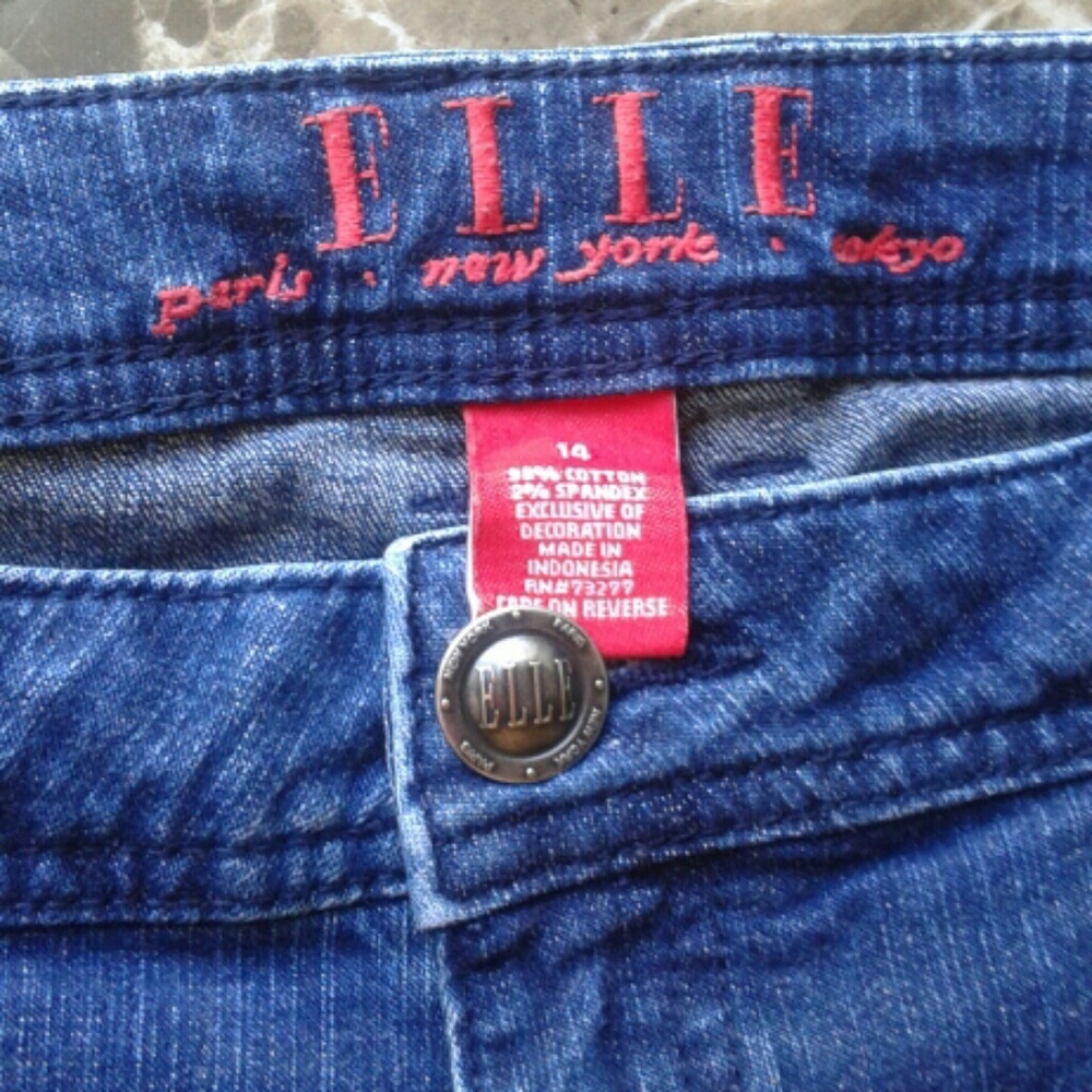 COPY - ELLE -Blue  3 quarter jeans, size 14 or 32 - Picture 7 of 7
